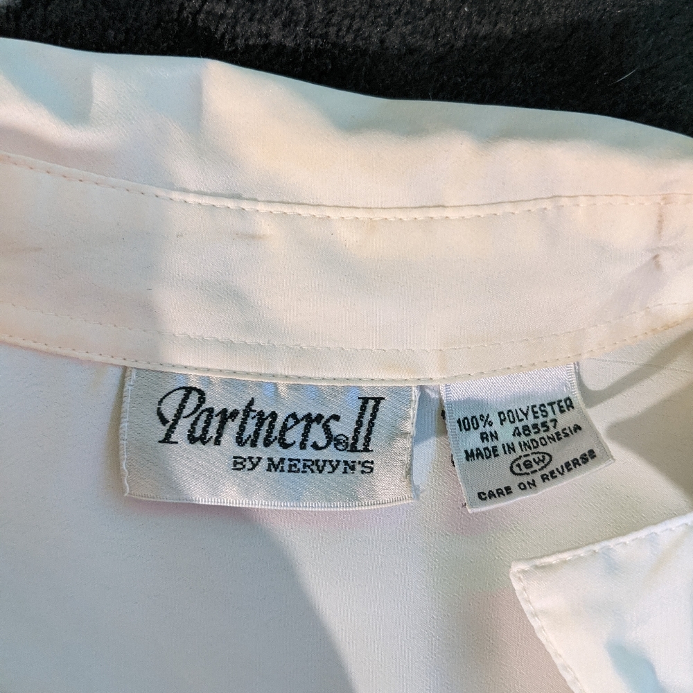 Off white button down - Picture 4 of 6